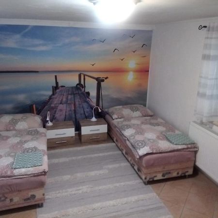 Apartman U Zlateho Krizku Velké Meziříčí Bagian luar foto