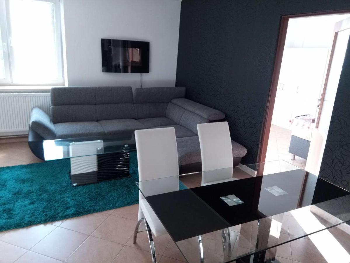 Apartman U Zlateho Krizku Velké Meziříčí Bagian luar foto
